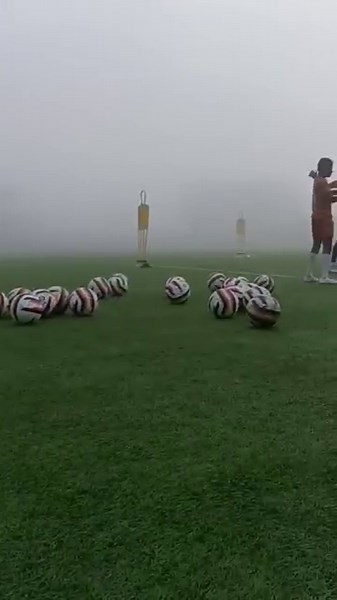 Goalkeeper Basic Handling Techniques | Improve Your Catching Skills 🧤⚽ coach Subheesh