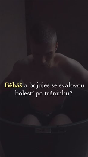 Dominik Pyš on Instagram: "Během pro tebe trénink končí? Jen si stěžuješ, jak tě bolí nohy a na rest days regeneraci aktivně nepomáháš? Měl jsem to stejně. Až ve chvíli, kdy jsem zkusil otužování, jsem si poprvé opravdu všiml, jak moc může pár minut ve studené vodě změnit to, jak se druhý den cítí moje nohy po běhu.🏃 Rychlejší a kvalitnější regenerace. Chlad stáhne cévy, omezí otok a zánět ve svalech, takže se nohy po náročném tréninku rychleji uklidní. Když z vody vylezeš a začneš se znovu zah