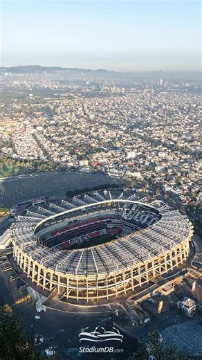 Epic Stadium Evolution: Estadio Azteca 🇲🇽 ————————— 🇬🇧 Estadio Azteca is undergoing major renovations ahead of the 2026 FIFA World Cup, focusing on modernization rather than expansion. The works include a complete upgrade of seating, hospitality areas, media facilities and locker rooms, as well as improvements to accessibility, safety systems and stadium technology. The historic venue will also receive a refreshed roof structure and enhanced fan amenities. In 2026, Estadio Azteca will make h