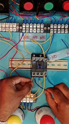 Magnetic contractor latching system. #youtubeshorts #electrical #technology #tech #autocad