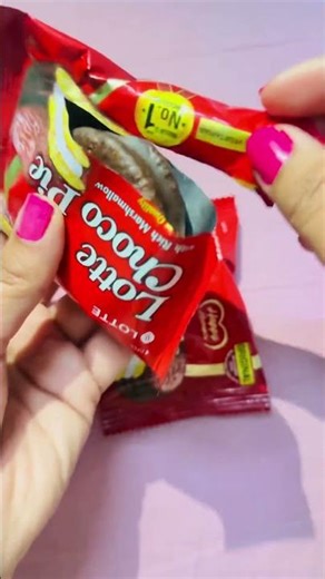 Lets open a choco pie together 🍬 #toffeegem #asmr #satisfying #candy #sounds