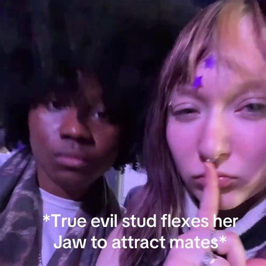 The Fascinating Behavior of a Goat Flexing Its Jaw