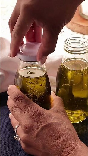 Basil Oil That Actually Tastes Amazing #herbrecipe #diy #foodie