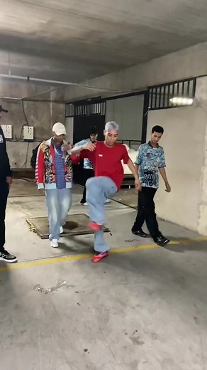 Vai Sua Cavalona 🤩 | dj arana dançando e peitinhos dançar | puta mexicana