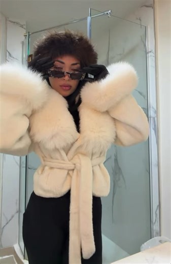 Erzabel (@erzabelxxx)’s videos with original sound - Erzabel