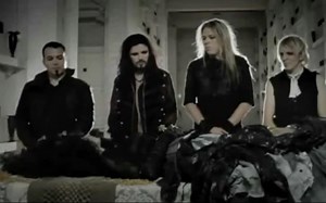Apocalyptica - Not Strong Enough Music Video (Feat. Brent Smith & Doug Robb)