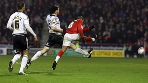 What a night this was 🤩 Check out the extended match highlights from that misty night Trentside 👇 In association with Football Index #NFFC | Nottingham Forest