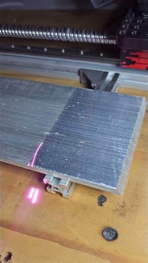 Removing oxidation/ staining from 6061-T aluminum #lasercleaning #laser #cleanlaser