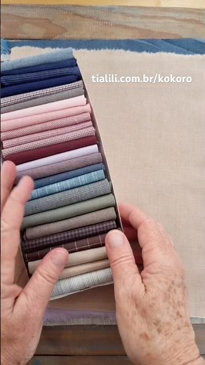 Unboxing the Patchwork Kit with fabrics, patterns, and designs for bags and pouches #patchwork