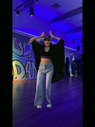 Phoolon Ki Mallika Hai Pariyon Ki Rani 💃 | Beautiful Dance Cover | Fairy❤️ Dance Performance#viral