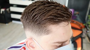 3.3K views · 236 reactions | barbershop class on how to do a haircut step by step #barbertutorials #haircut #haircuts #haircutmen #haircutstyles #haircutsformen #haircutsforwomen #barberia #barberosdelmundo #asmrfood #asmrsound #asmrcommunity #barbernation #barberlife #barbergang #barberworld #barbershopconnect #barber #asmr | Barber-Man | Facebook