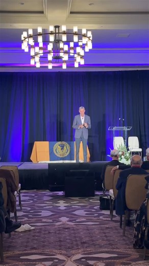 Live now: Eric Topol on “Super Agers: An Evidence-Based Approach to Longevity” APS Autumn General Meeting 2025 | American Philosophical Society