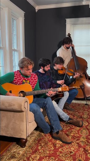 Corduroy Cadets on Instagram: "Run Run Rudolph - Chuck Berry • #acousticcovers #bluegrass #christmascover"