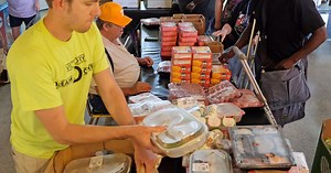 The food pantry that prays: Victory Dream Center has been giving groceries away since 2010
