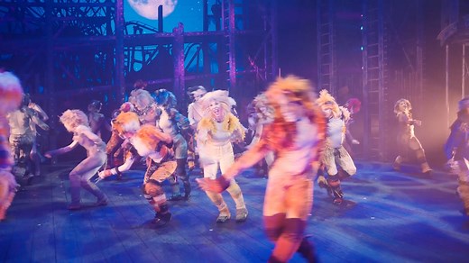 🎢 Theatrical Event of the Season! 🎢 ⁠ 🎡 This summer, the Fulton Theatre is completely transformed into an abandoned amusement park, immersing audiences in a magical new vision of Andrew Lloyd Webber’s classic. With its unforgettable score, dazzling costumes, and breathtaking choreography, this production will leave you speechless.⁠ ⁠ Featuring one of the most thrilling companies of artists ever to grace our stage, CATS is a once-in-a-lifetime experience.⁠ ⁠ 🐾 Running now – July 20 For more i