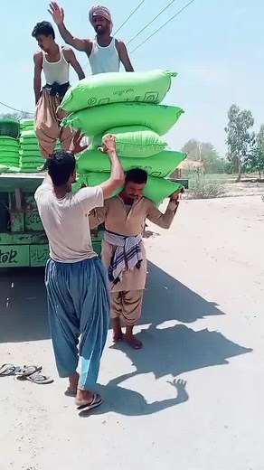 Sheraz Ahmad (@sheraz.ahmad2408)’s videos with original sound - manishamalikofficial5