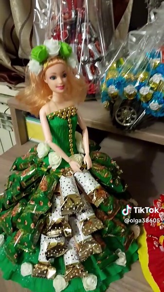 Doll Fashion Showcase: Candy Wrapper Dresses