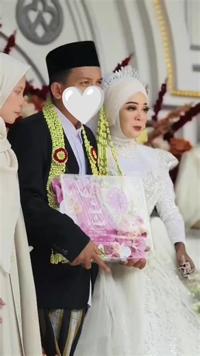 Puas Banget Sama Hasil Makeup Wedding oleh mimi.make.up.02
