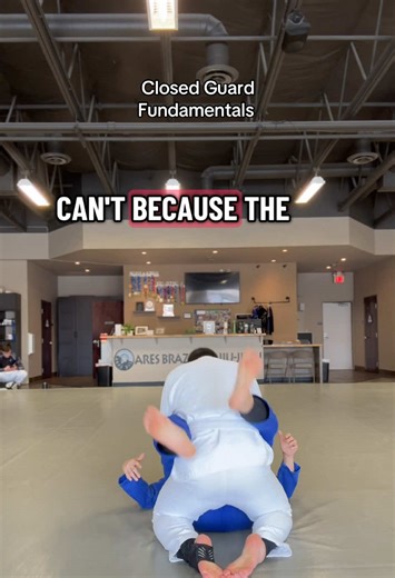 Mastering Closed Guard in Jiu-Jitsu: Essential Tips