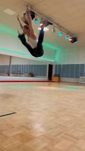 Yulia Düll Dursin on Instagram: "Dance has shaped me to who I am. Grateful that I get to do what I love everyday. Dance is and will always be my biggest passion 💕 Happy international dance day! 🪩"