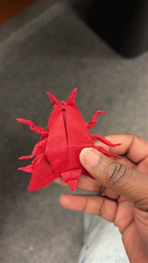 Origami Moth by John Montroll #origami #origamianimals #diy #art #complexorigami #origamiusa