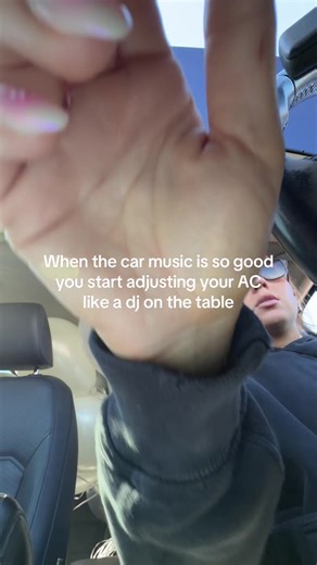 I know I’m not the only one #driving #dj #music