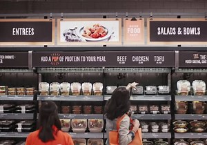Amazon's cashier-free grocery store finally opens to the public