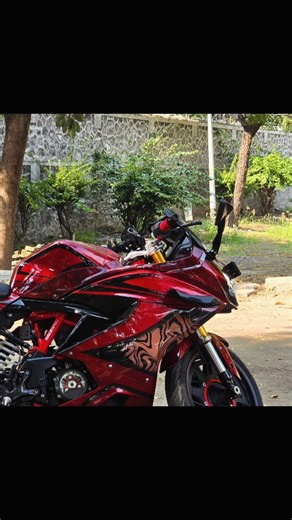 toufik rider | Air brushing custom pent | Instagram