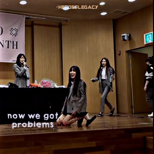 you're done Choi Yuna, you're done☝️ #gfriend #viviz #yuju #umji #sowon #fypシ #fyp #xyzbca #TemanHealing #indonesia