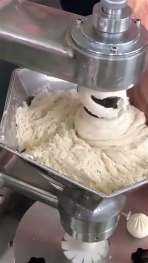 The process of making delicious food by a chef using advanced machines