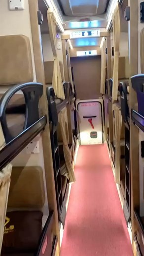 Roam and Review on Instagram: "ACLS Travels🚌🎒 Website : https://m.aclstravels.com/ ACLS Travels has redefined road travel to a 5 star experience in Safety, luxury, entertainment and ambience. It provides affordable and reliable bus services, offering the highest level of comfort and safety. You can be assured of a great experience and overall satisfaction when you choose ACLS Travels. Pofessional staff and fleet of clean, comfortable, well maintained buses enable them to provide you with the d