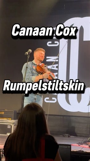 Canaan Cox Plays Fiddle During “Rumpelstiltskin” Live in Austin 🎻