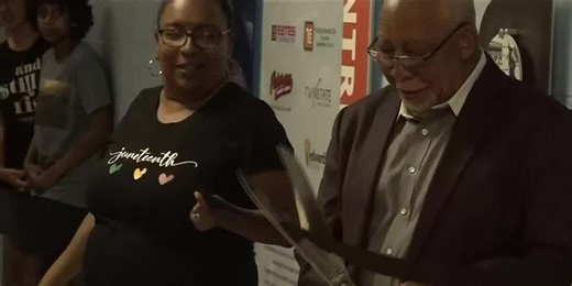 Lincoln Center holds ribbon cutting for new business center in Davenport