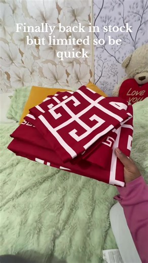 Greek Key Design Bedding Set - 4-Piece Microfibre Duvet Cover, Fitted Sheet & Pillowcases for Cozy Nights Sleep - Single/ Double/King Sizes #dealdrop #beddingsets #tiktokshopfinds #duvet #4piece