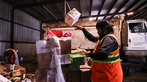 As Austin weighs compost pickup for apartments to reduce landfill volume, challenges persist