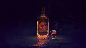 Fireball Cinnamon Whiskey, 1L Plastic Bottle of Whisky, 33% Alcohol