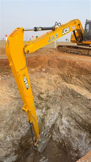 JCB EXCAVATOR 245 HDLR BIG BOOM