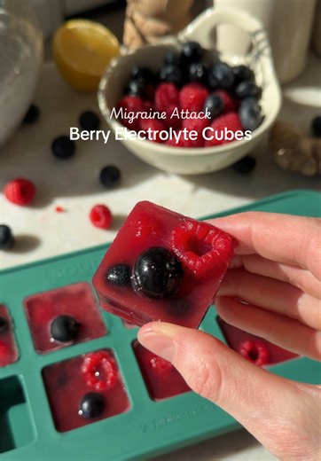 Migraine Relief: Berry Ginger Electrolyte Cubes