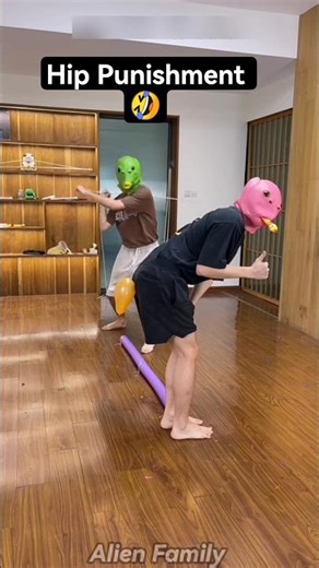 Alien Family Challenge 💥 Hip Balloon Pop Game 😆 | Who Survives the Punishment? #shorts #alienfamily