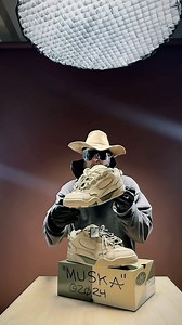 iPhone video test in my new temporary studio setup. The OLIVE/TAN color of my @esskateboarding shoe is now available in Skate Shops all around the world! Going to try and get pictures tomorrow @don_brown ! Got burnt out setting up the lighting and backdrop. Doing it all gets tricky at times but I seem to love doing it this way. 😊❤️ Till tomorrow world… Been going since 7am today. Good night. MUSKA™️ - A One Man Corporation®️ | Chad Muska