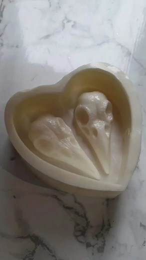 Creating Silicone Molds with Resin: Pouring Process Demo