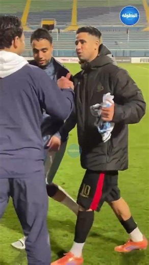 حصري/ روح رياضية عالية بين الشيبي وسليم بعد نهاية مباراة الجيش وبيراميدز 🤝