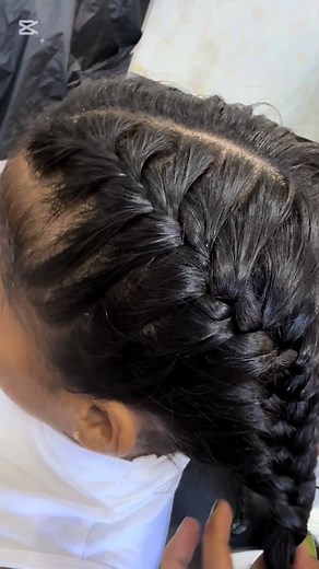Hairstyling Process: Braiding and Dyeing Techniques