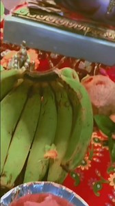 Modak ladu sangtila gheu..ganpati baapaa morya