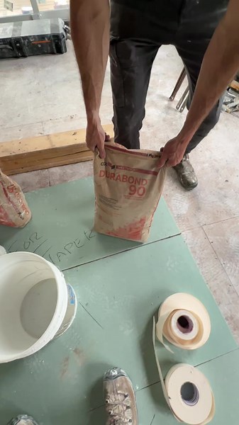 Cómo mezclar Durabond 90 para principiantes