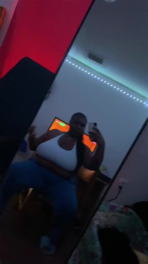 Theprettytaurus (@_theprettytaurus)’s videos with Episode Intro (Watch This) - Queen Key