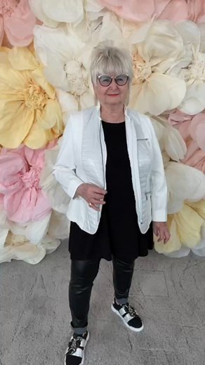 Wir waren LIVE mit Brigitte Lund 😍, doch du konntest nicht reinschauen? Macht nichts, denn das kannst du jetzt nachholen. Im Video haben wir den ganzen Stream für dich festgehalten. Einfach reinschauen und coole Tipps abholen! 👉 Die Produkte aus diesem Stream kannst du hier shoppen (unter "Stream verpasst"): bit.ly/3cuoih5 | hse.de