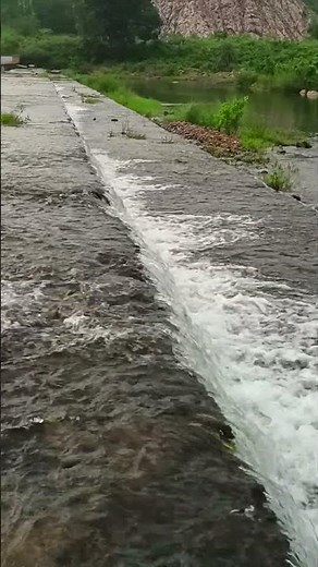 Water fall | Running water | Balibhasa Dam Nature's beauty