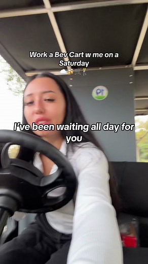 Working a Beverage Cart on a Saturday | A Day in the Life at Work