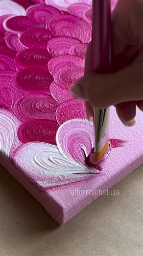 Benefit Cosmetics Middle East on Instagram‎: "ألوان وردية تلهمنا دائمًا 🎨💖 حبينا لوحه درجات الوردي و القلوب 🤩 Shades of pink done so beautifully; we love this pink hearts art piece by @affirm.artist.ua 🤩💖 #benefit #pink"‎